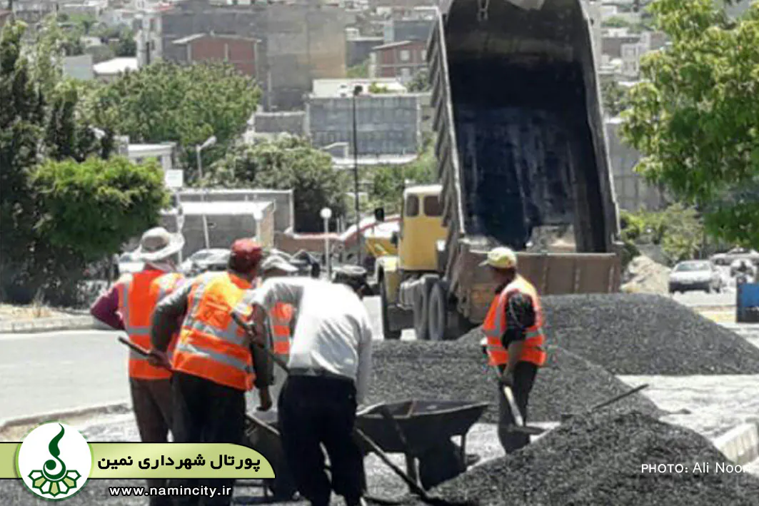 آغاز اجرای عملیات آسفالت خیابان وحدت