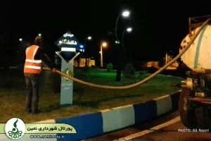 آبیاری فضای سبز و درختان سطح شهر توسط واحد فضای سبز