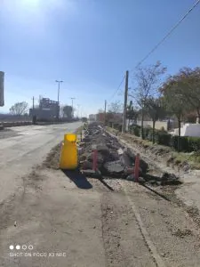 اجرای زیرسازی جوب خیابان امام (ره) نرسیده به سه راهی مسکن مهر